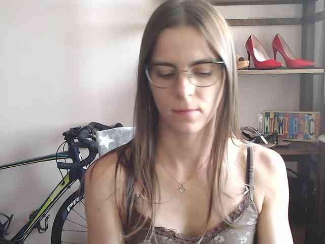 MegiKiss webcam