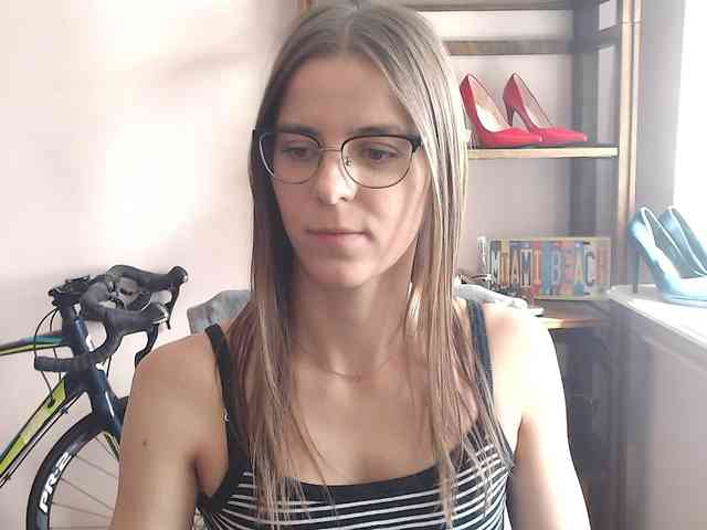 MegiKiss webcam
