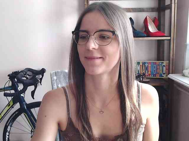 MegiKiss webcam