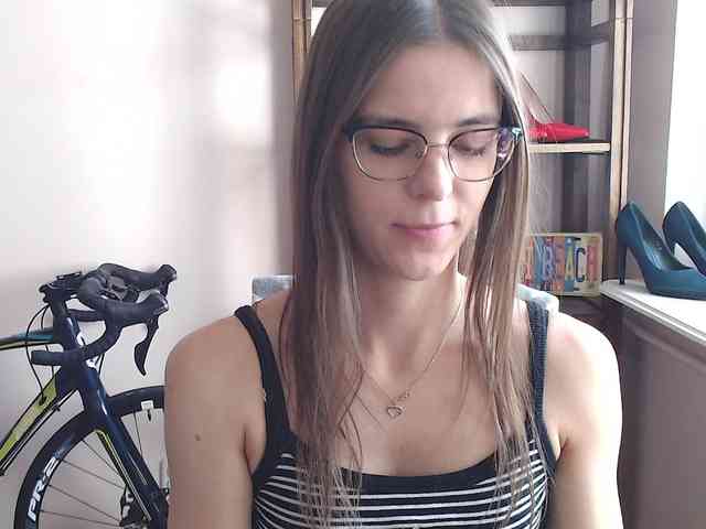 MegiKiss webcam