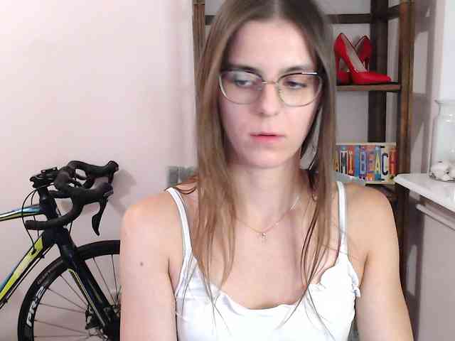 MegiKiss webcam