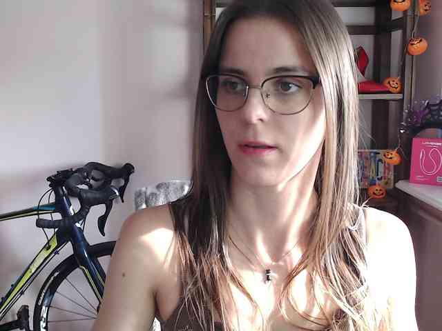 MegiKiss webcam