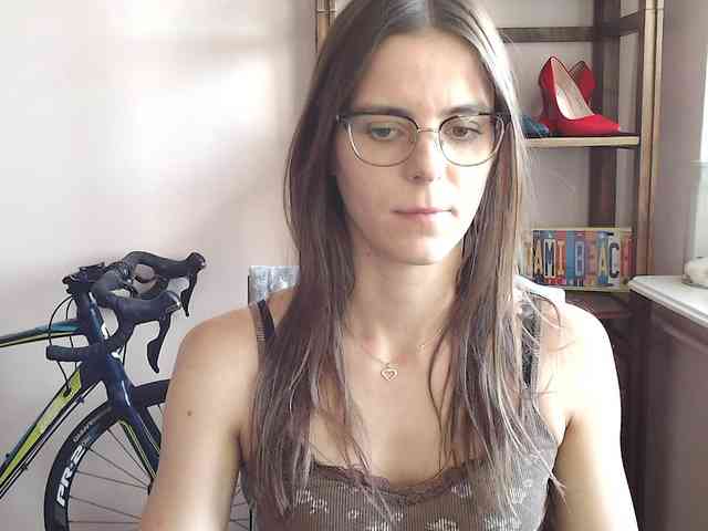 MegiKiss webcam