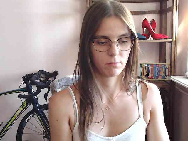 MegiKiss webcam