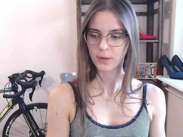 MegiKiss webcam