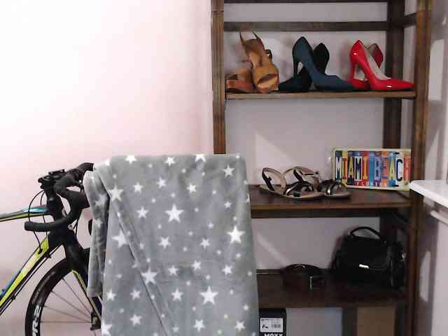 MegiKiss webcam