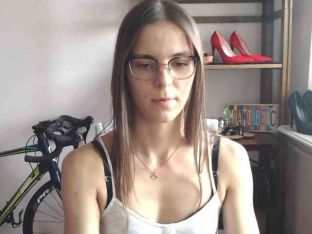 MegiKiss webcam