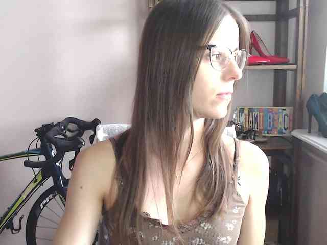 MegiKiss webcam
