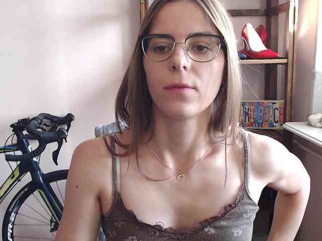 MegiKiss webcam