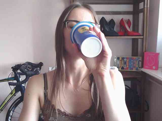 MegiKiss webcam