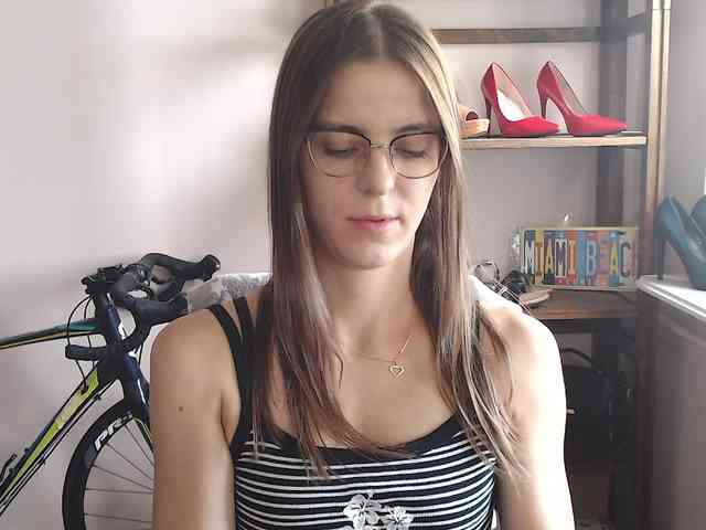 MegiKiss webcam