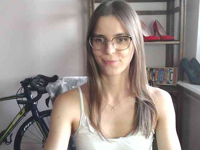 MegiKiss webcam