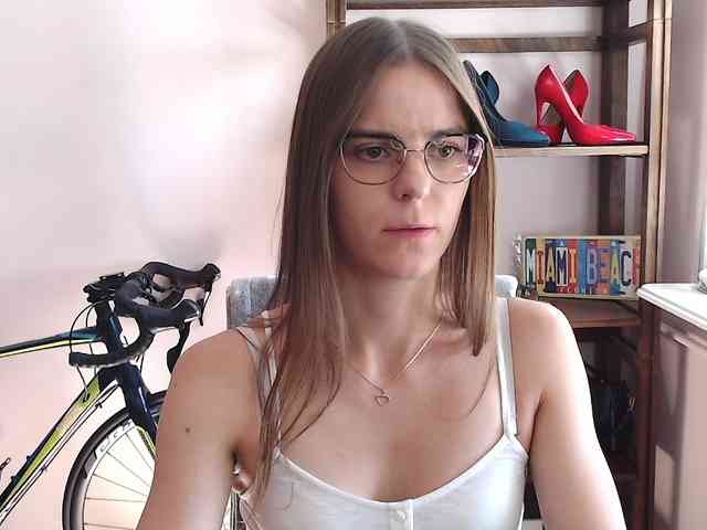 MegiKiss webcam
