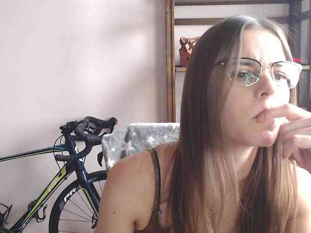 MegiKiss webcam