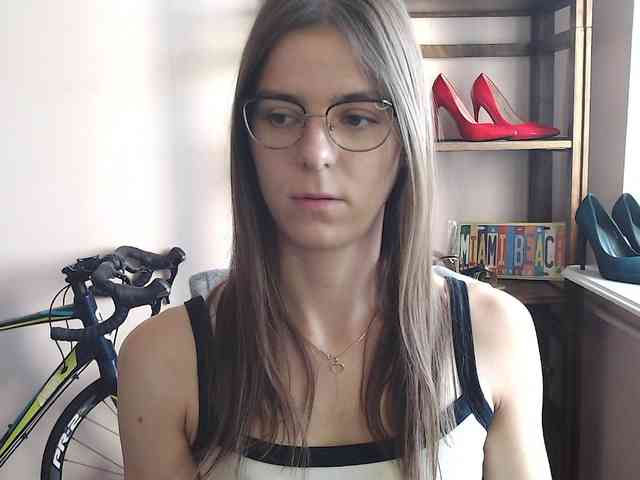 MegiKiss webcam