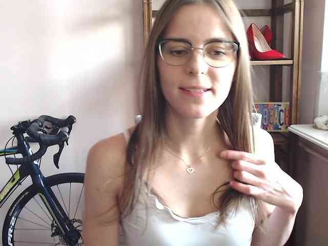 MegiKiss webcam