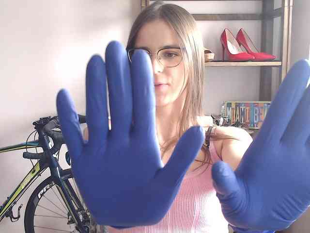 MegiKiss webcam