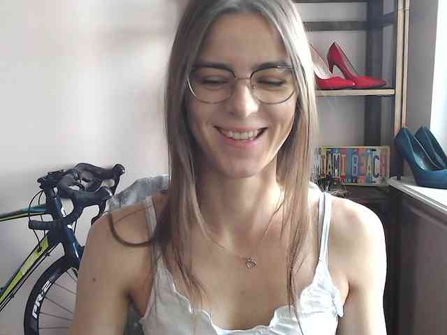 MegiKiss webcam