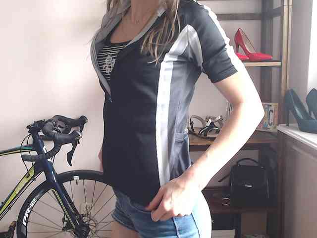Model: MegiKiss
