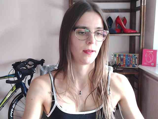MegiKiss webcam