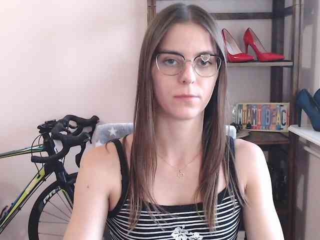 MegiKiss webcam