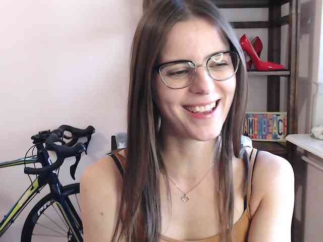 MegiKiss webcam