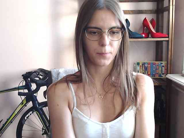 MegiKiss webcam