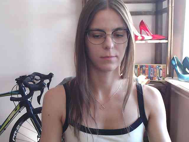 Live stream of MegiKiss