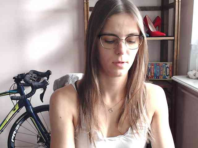 MegiKiss webcam