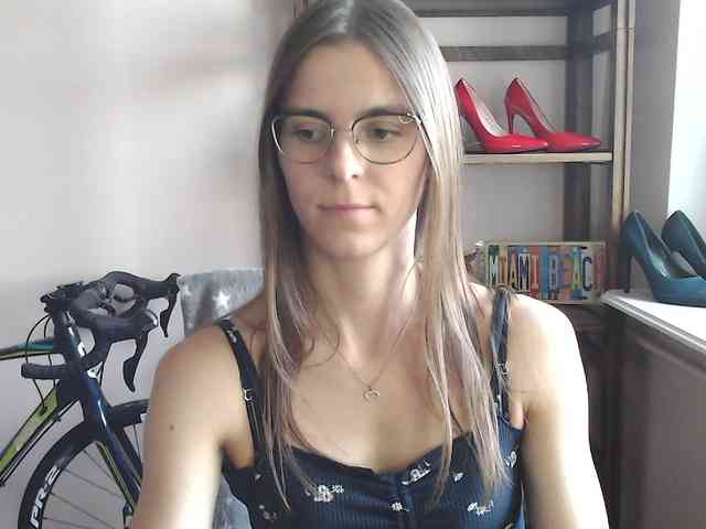 MegiKiss webcam