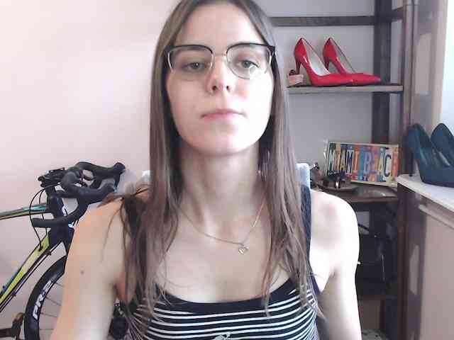 MegiKiss webcam