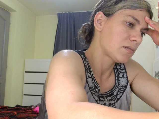 MercyLoves live cam on UnifiedCams