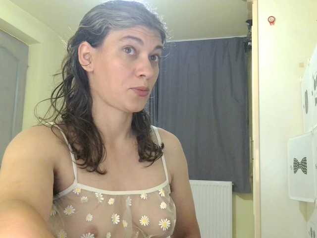 MercyLoves live cam on BongaCams