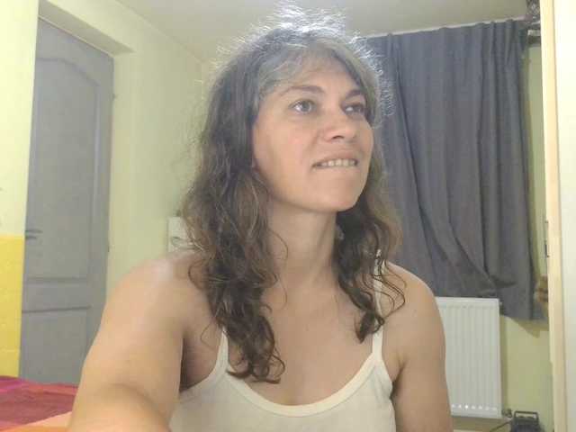 MercyLoves live cam on BongaCams
