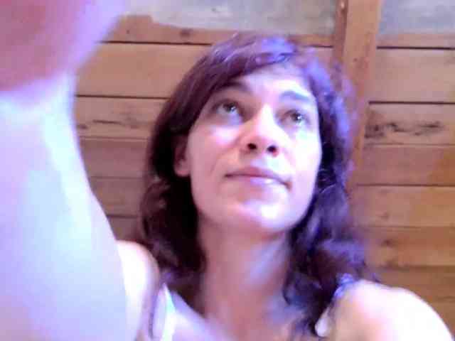 MercyLoves webcam