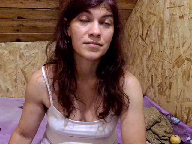 MercyLoves webcam