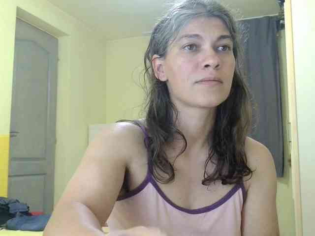MercyLoves webcam