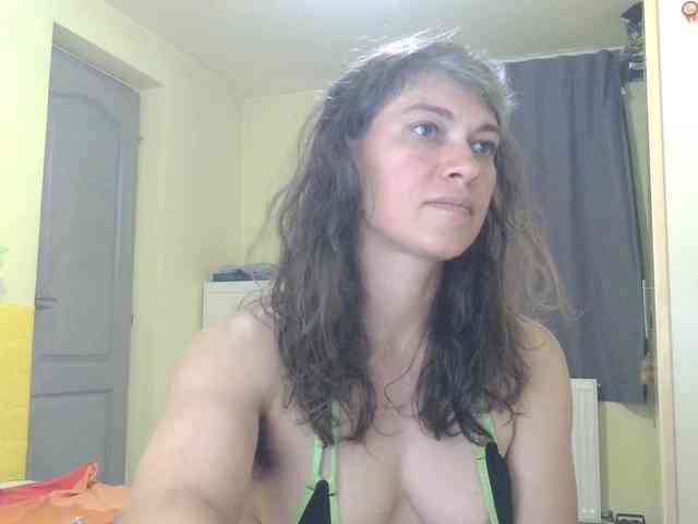 MercyLoves webcam