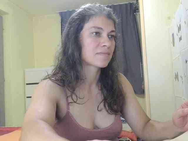 MercyLoves webcam
