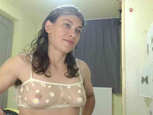 MercyLoves webcam