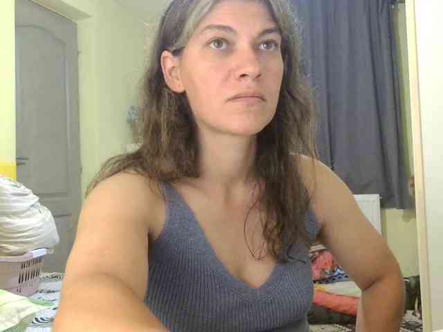 MercyLoves webcam