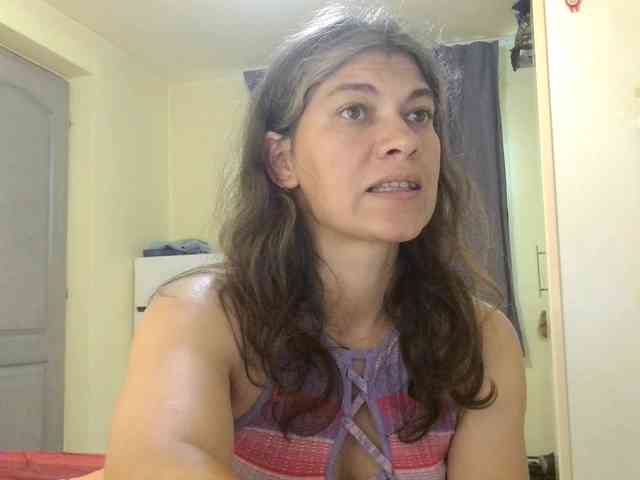 MercyLoves webcam