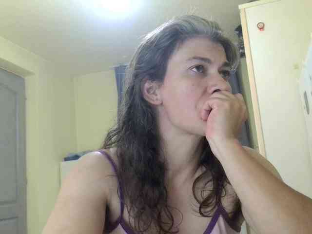 MercyLoves webcam