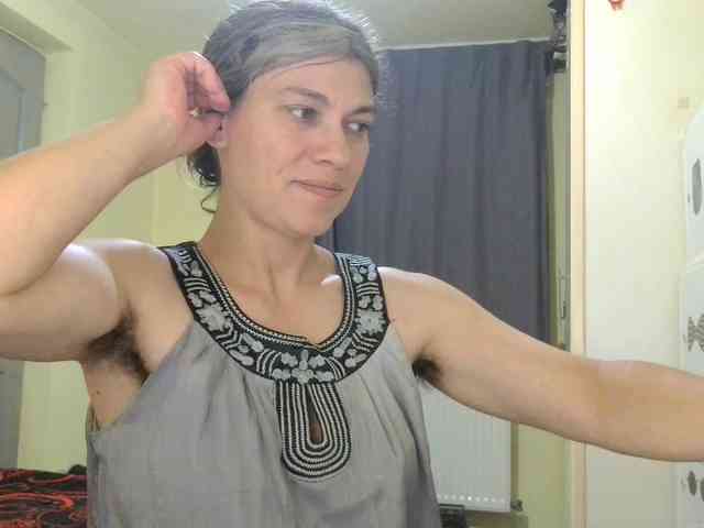 MercyLoves webcam