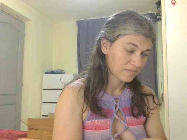 MercyLoves webcam