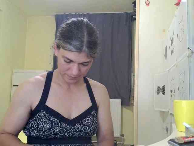 MercyLoves webcam