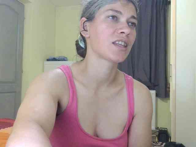 MercyLoves webcam