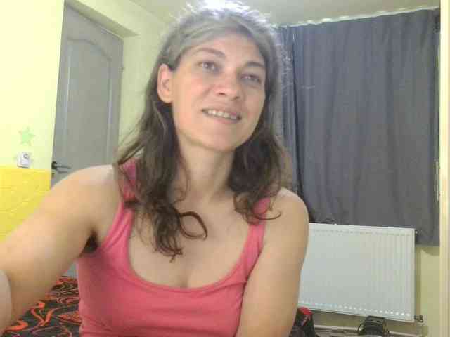 MercyLoves webcam
