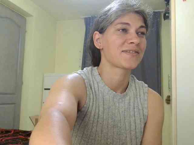 MercyLoves webcam