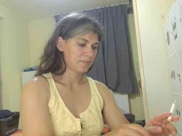 MercyLoves webcam